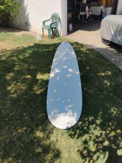 9 ft big composite surfboard good condition no holes