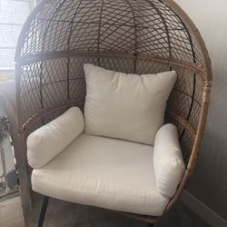 Hooded Rattan Chair New