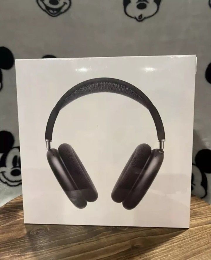 AirPods Max 2nd Gen – Sealed & Unused
  New