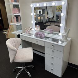 New Glass Top Make Up Vanity 