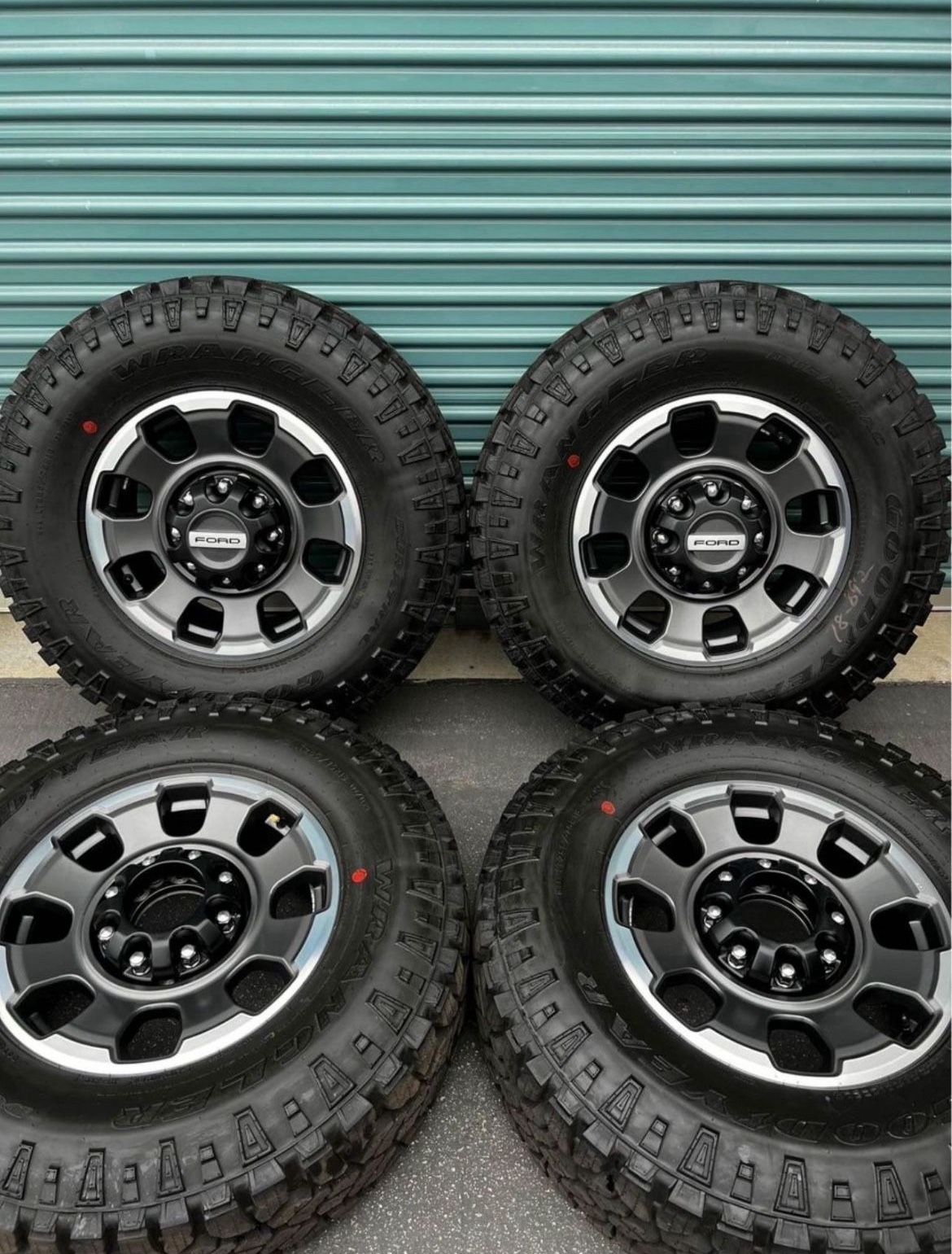 Ford F250/F350 Tremor Factory Wheels Tires