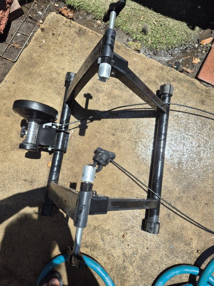 Exercise bike support base