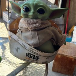 Baby Yoda 