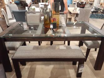 Dining set