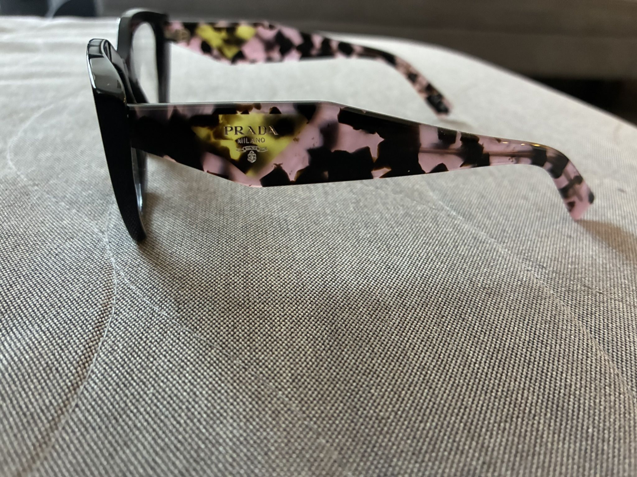Prada Sunglasses For Women’s 