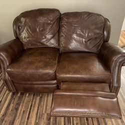 Leather Love Seat 