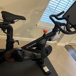 Peloton Bike
