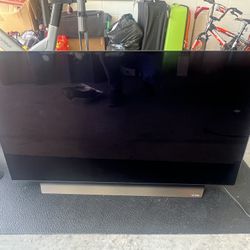 LG C1 Oled 48” 