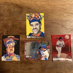 4 Mike Piazza Vintage Baseball Cards