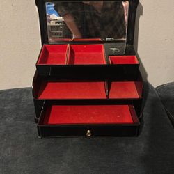 Music Box Jewlery Box