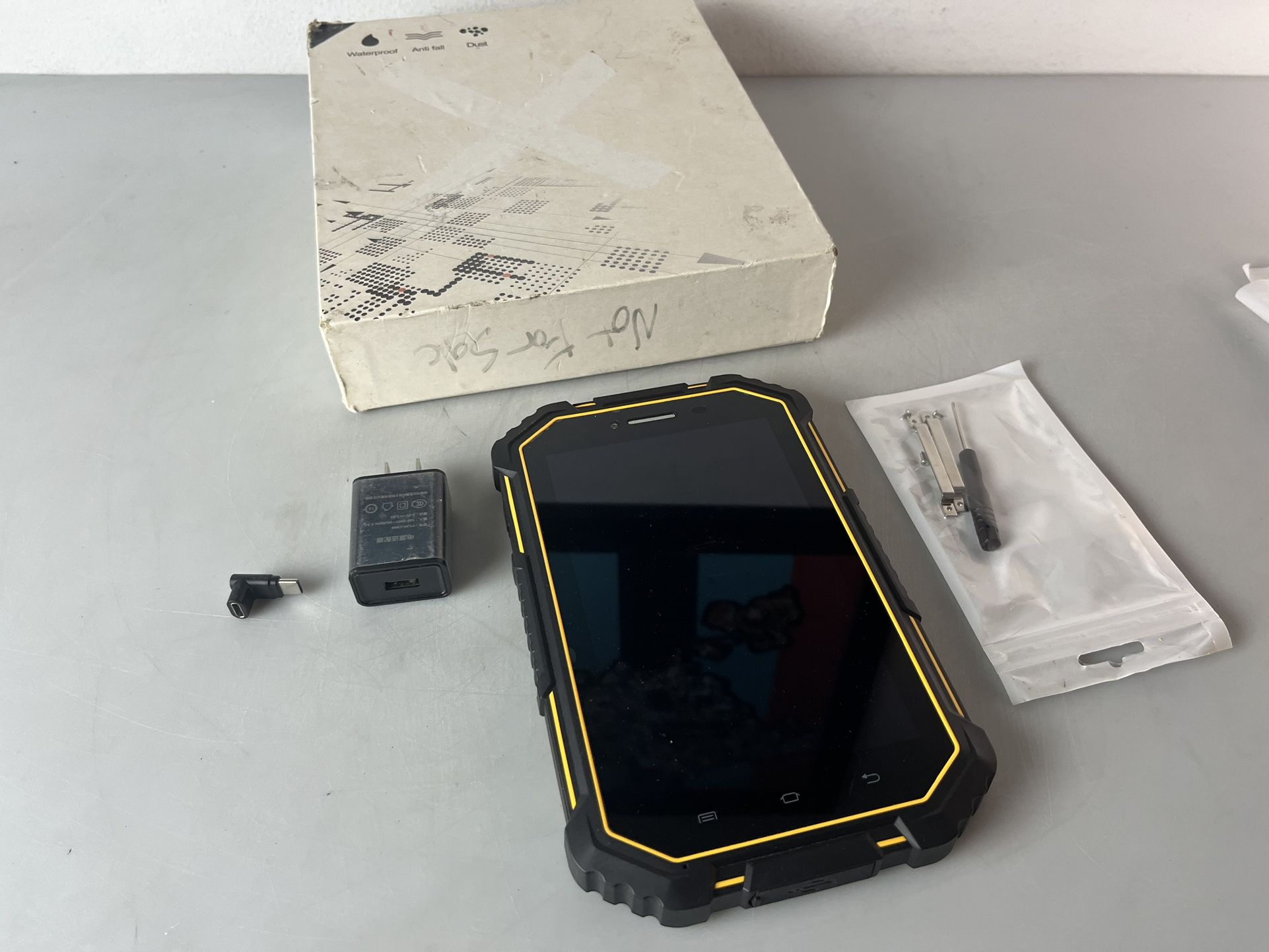 Bix Rugged Android Tablet, 7" IP68 Water Resistant Ruggedized Tablet 80GB