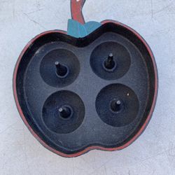 Vintage Cast Iron Apple Shaped Pan
