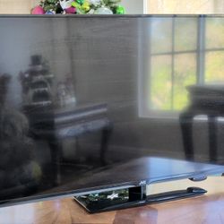 JVC Emerald 48 Inch LED LCD TV with Roku Express 