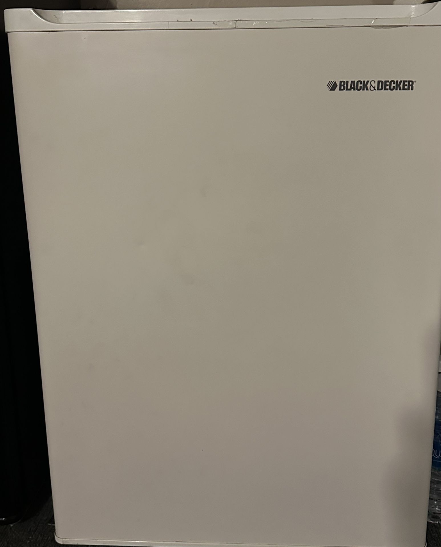 Black & Decker Refrigerator (mini)