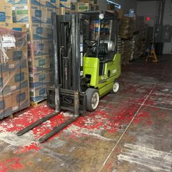 Forklift Clark 