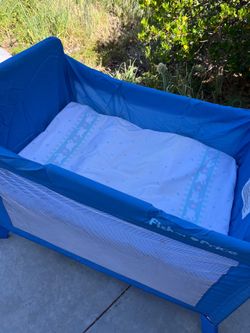Playpen $25