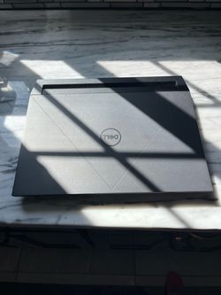 Dell G15 5530 Gaming Laptop