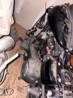 2016 Dyna streetbob part out