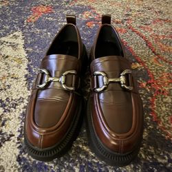Brown Women’s Loafer Size 6.5