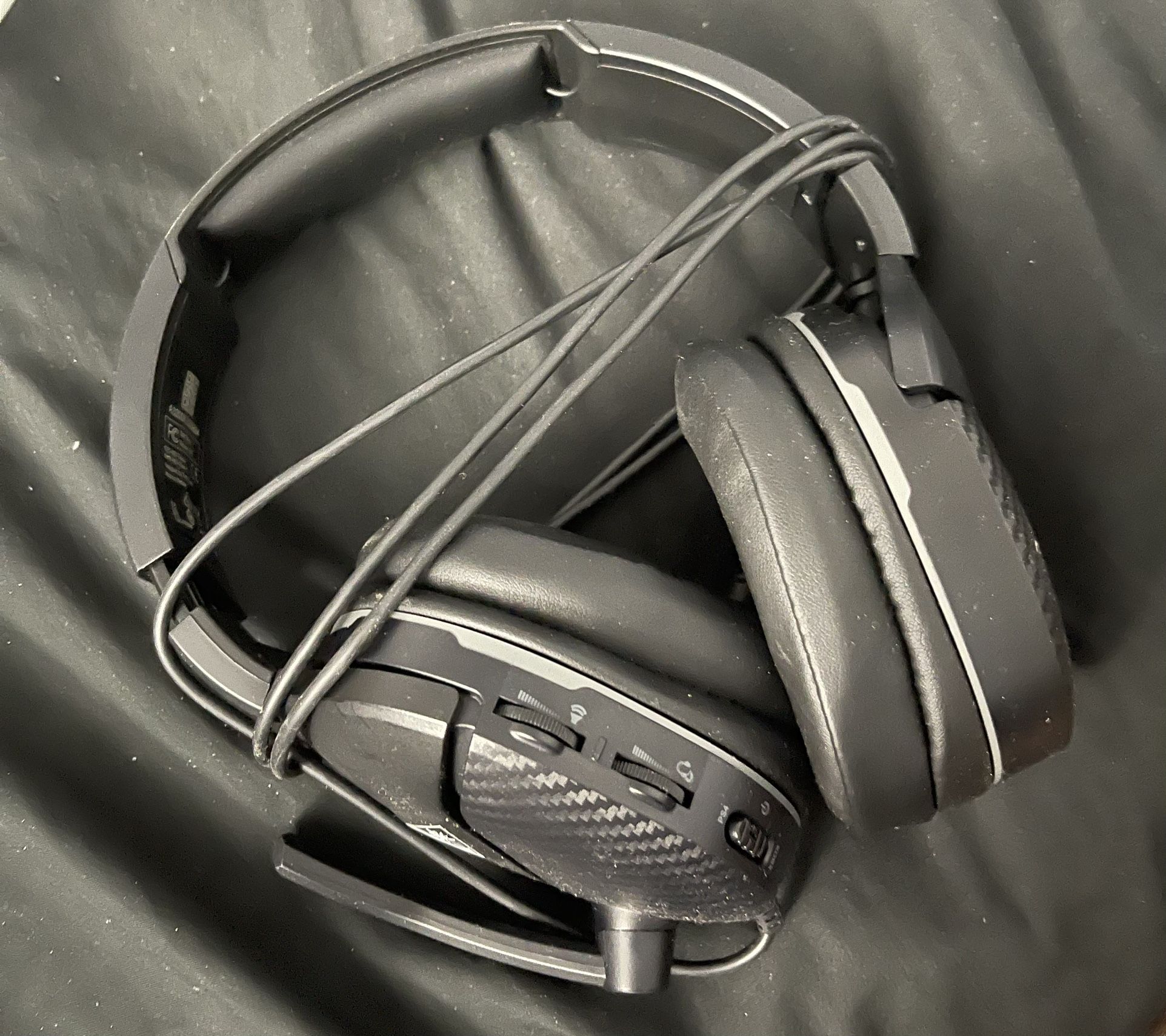 CHARGEABLE GAMING HEADPHONES FOR PC/PS/XBOX