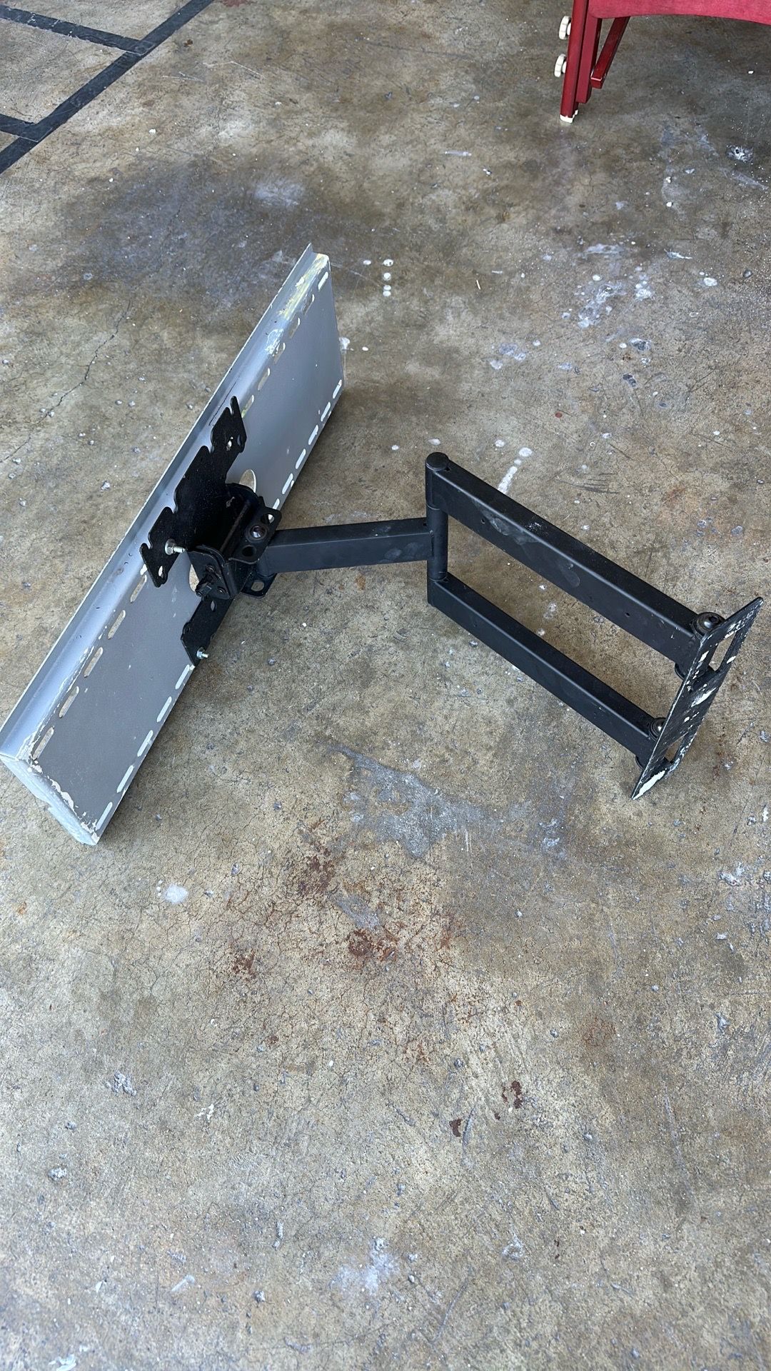 TV mount