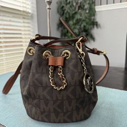 Michael Kors Signnature Monogram Print Brown Bucket Bag