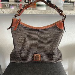 Dooney & Bourke Purse