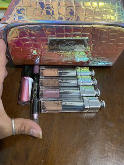 Bsimone Makeup