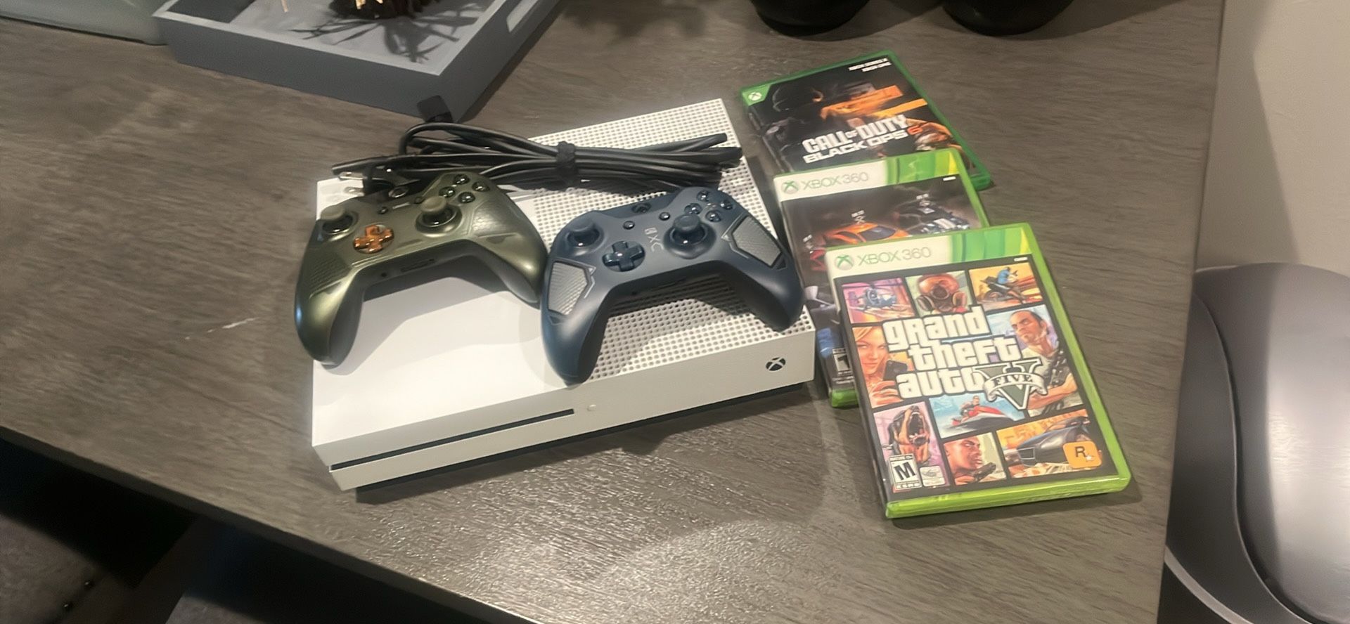 Xbox One S Bundle