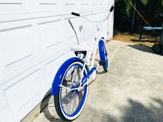 Dodger bike beach cruiser