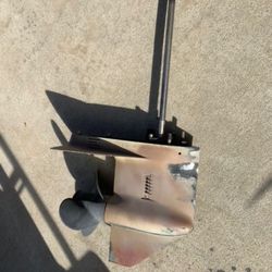 1985 Mercury Lower End Outdrive 35-50hp.  Outboard With Propeller And Shaft Like New.