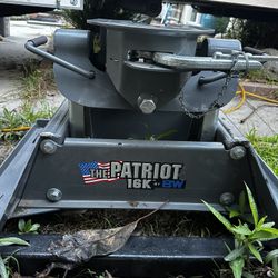 BW 5th wheel hitch