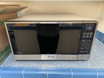microwave oven