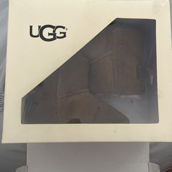 Baby Uggs