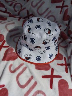 Official Hello Kitty by Sanrio Bucket Hat – White/Red – Excellent Condition