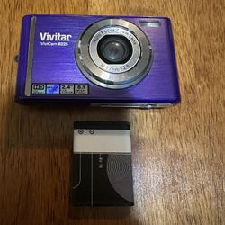 Vivitar ViviCam 8225 Digital Camera