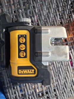 DeWalt Laser Level Red beam Tool Only