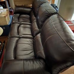 3-seater power reclining sofa
