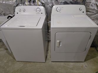 Washer dryer set