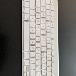 Apple Wireless Keyboard