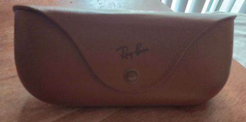 Ray Ban Meta charging case 1AT2414A00
