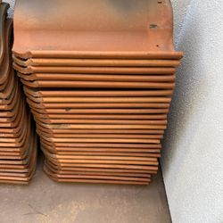 Free Clay Roof Tiles (110)