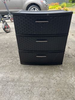 3 drawer unit