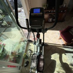 Elliptical  735 Pro-form  Quick  Speed  Controls 