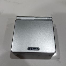 Game Boy Advance SP