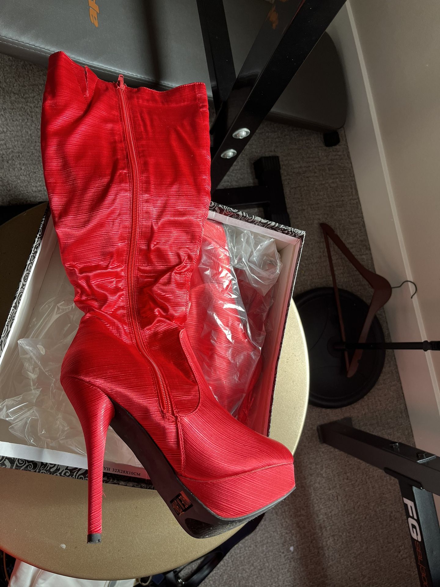 New Women Heeled Boots