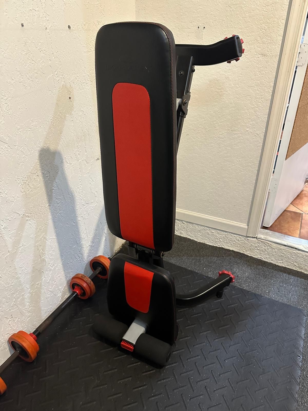 Bowflex 5.1S  Stowable Weight Bench 