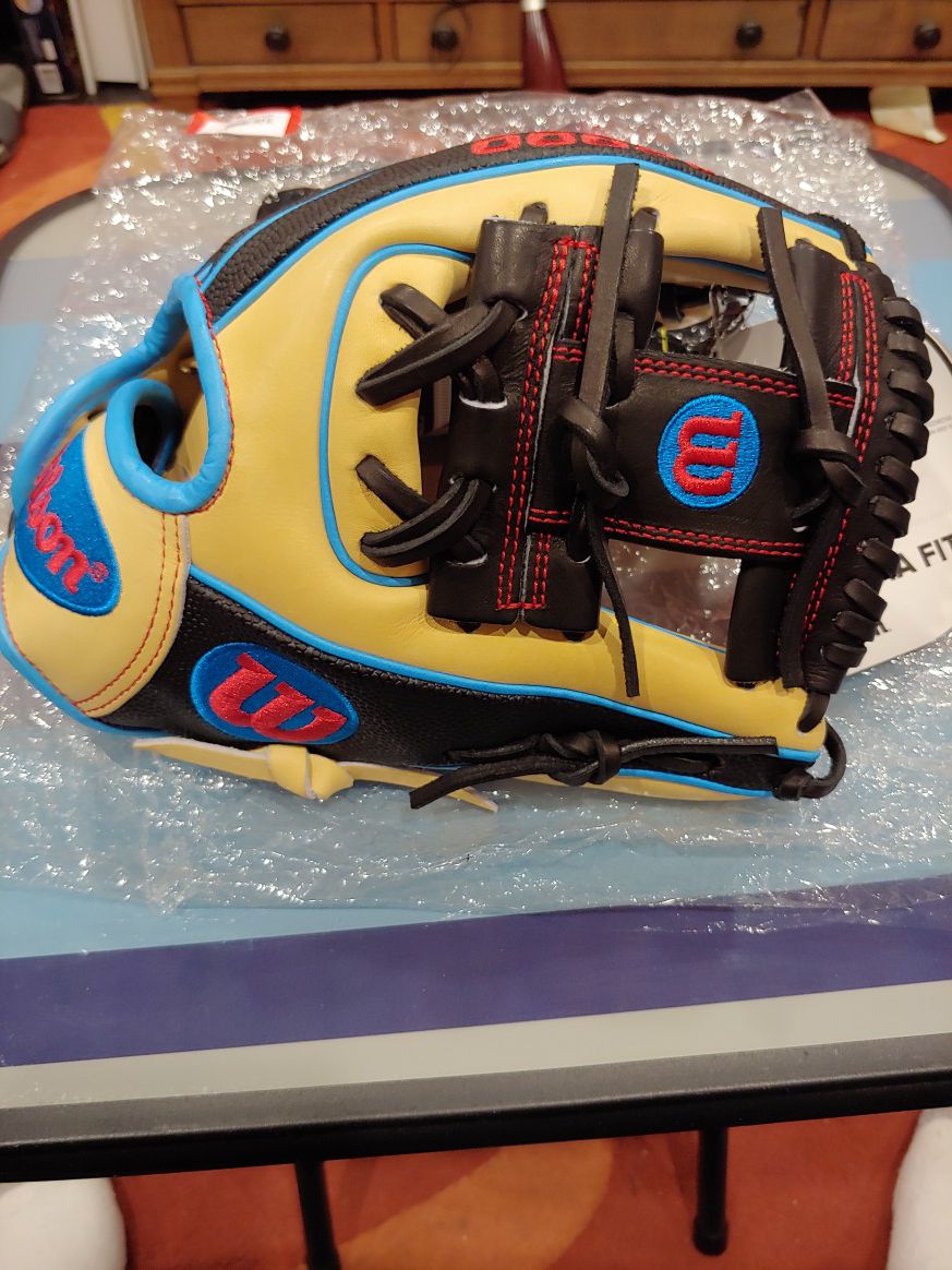 Wilson A2000 DP15 Baseball Glove