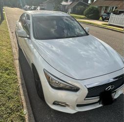 2015 Infiniti Q50