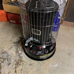 Dyna-Glo -Kerosene- Heater/ 27”x16